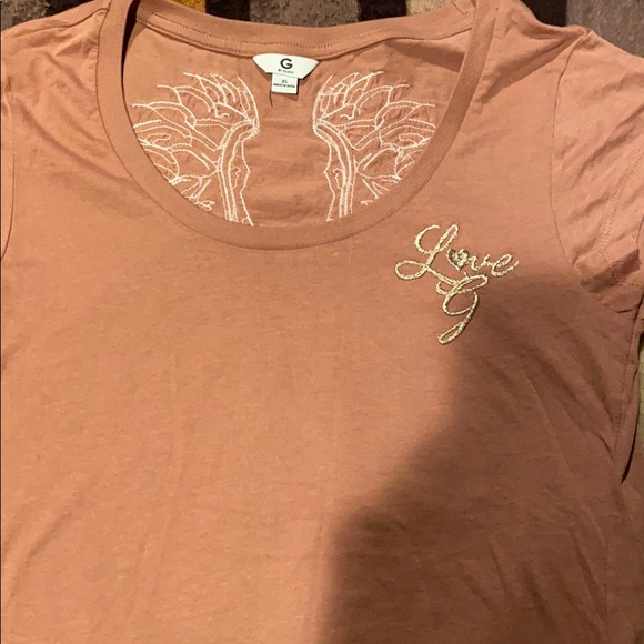 Dusty Pink G by Guess Tee - Picture 2 of 3